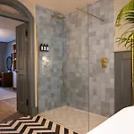 The Maker Boutique Hotel *