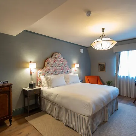The Maker Boutique Hotel *